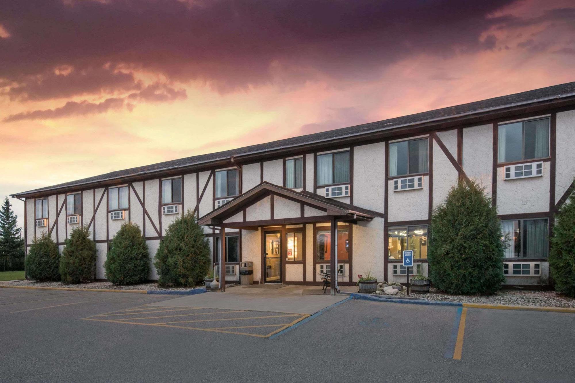 Hotel Super 8 By Wyndham Warroad Exterior foto